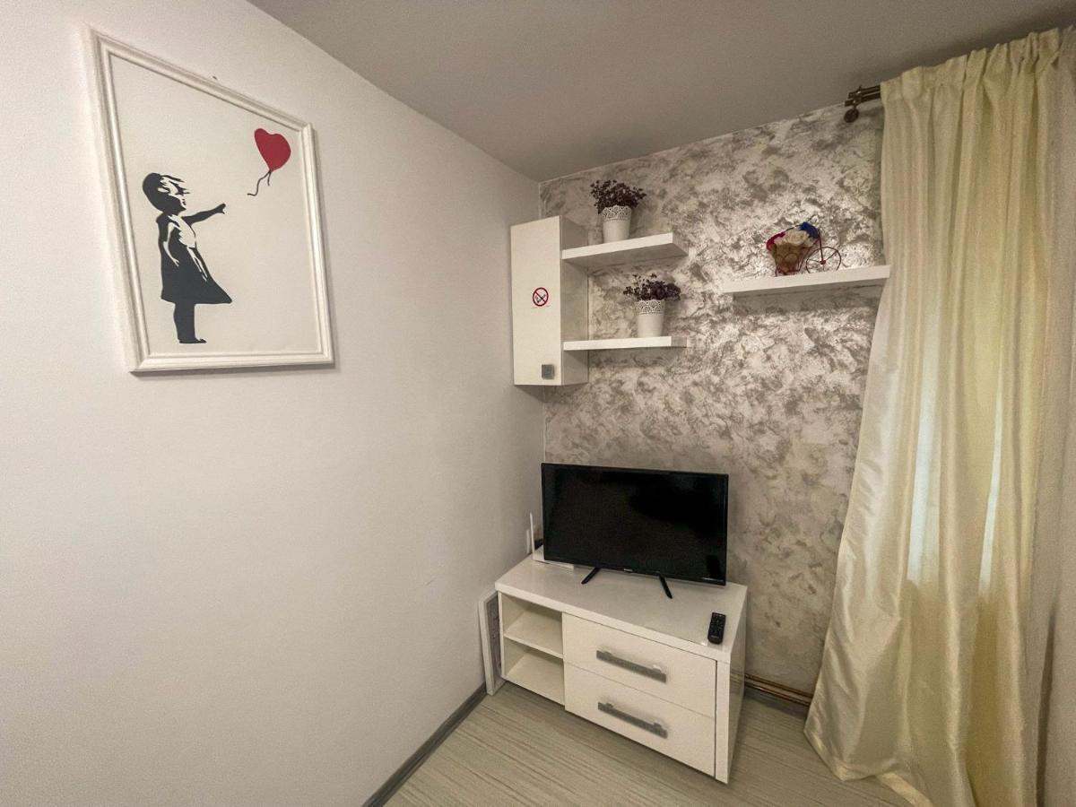 Buzz Apartment Cluj-Napoca Exterior foto